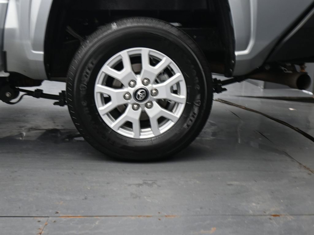 Used 2025 Toyota Tacoma SR image 14