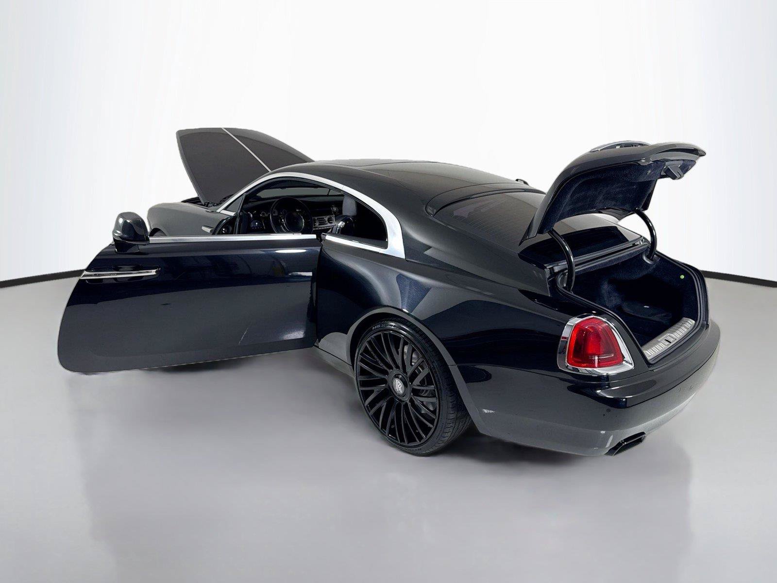 Used 2014 Rolls-Royce Wraith RWD image 36