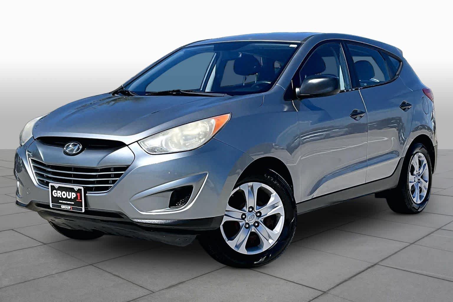 Used 2010 Hyundai Tucson GLS FWD image 1