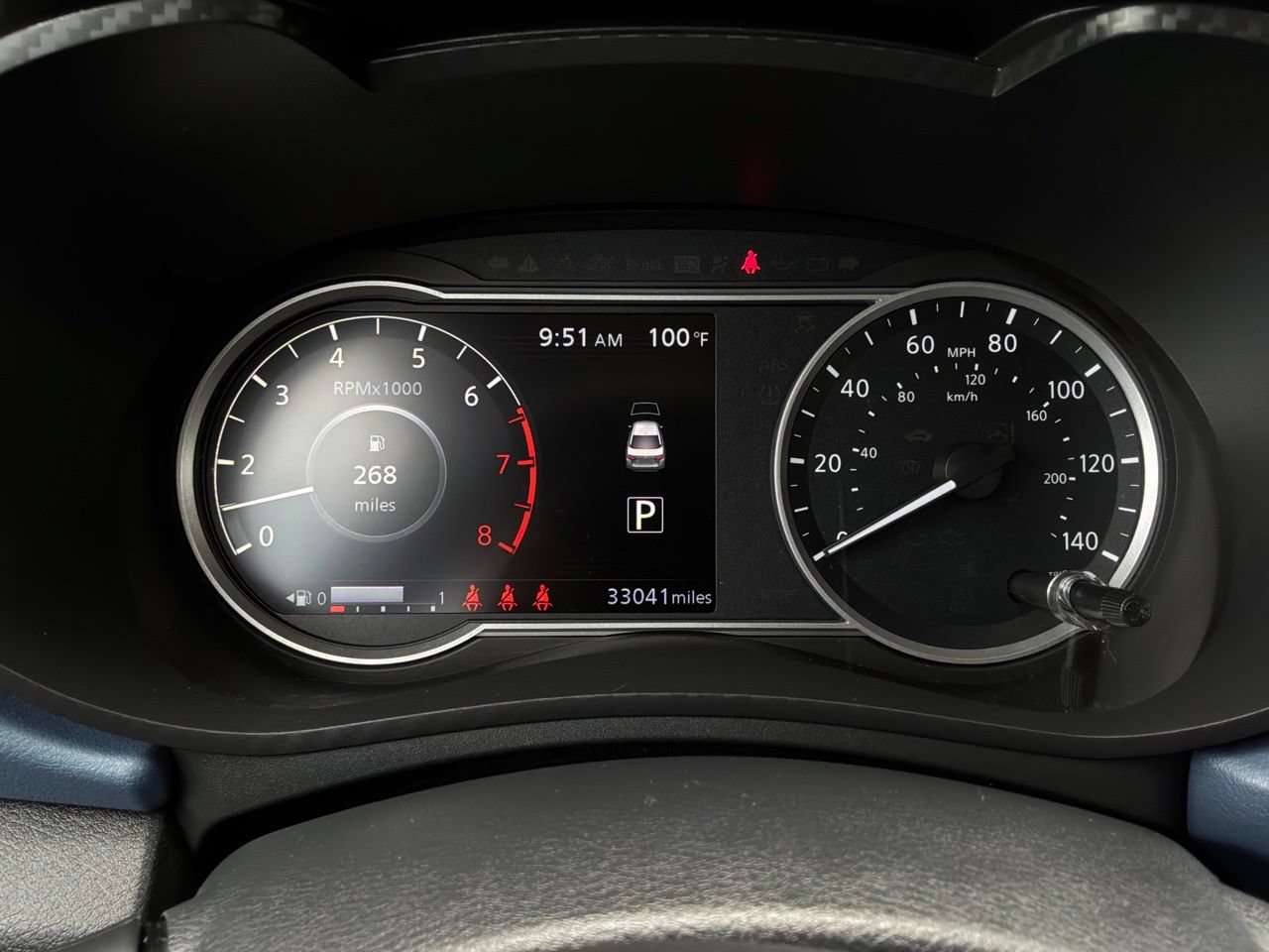 Used 2025 Nissan Versa SV FWD image 36