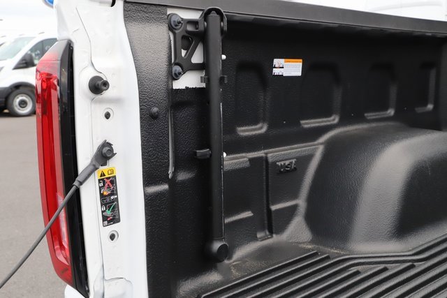 Used 2025 GMC Sierra 1500 SLT image 10