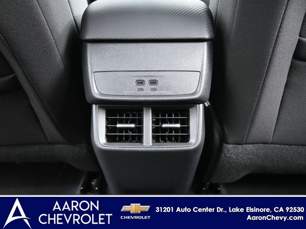 New 2026 Chevrolet Equinox LT image 32