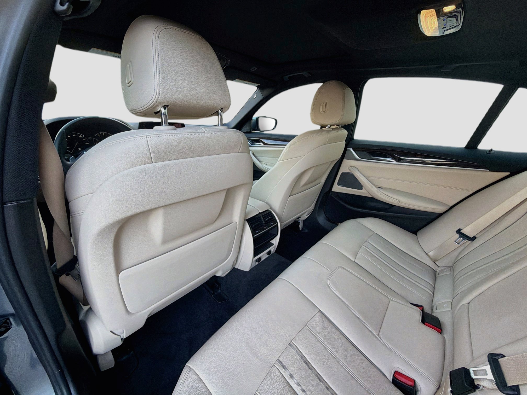 Used 2019 BMW 540i w/ Convenience Package RWD image 25