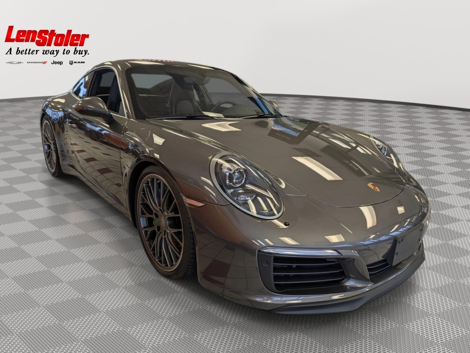 Used 2017 Porsche 911 Carrera RWD image 5
