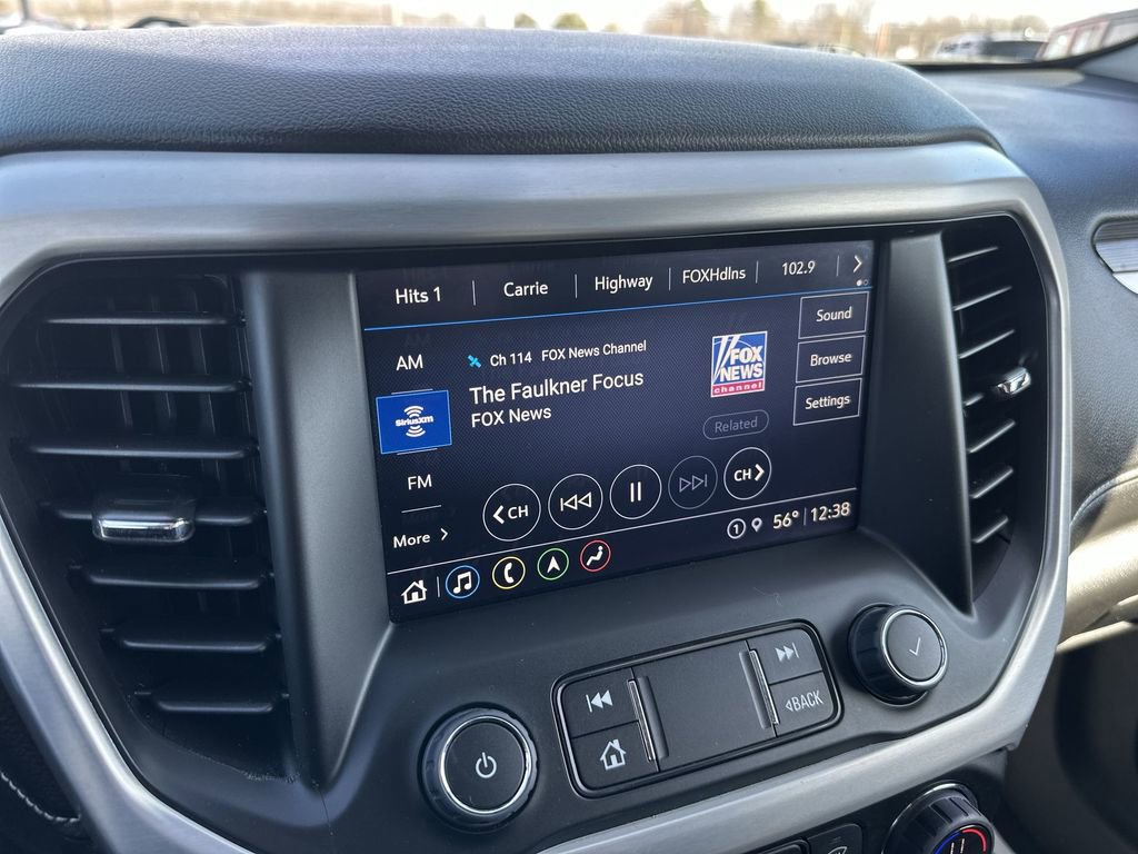 Used 2023 GMC Acadia SLT FWD image 16