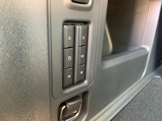 New 2026 Lincoln Navigator Premiere AWD/4WD image 8