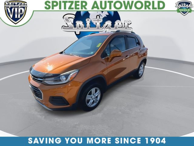 Used 2017 Chevrolet Trax LT w/ LT Convenience Package image 4