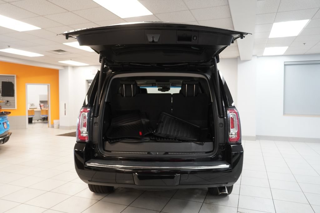 Used 2018 GMC Yukon Denali w/ Denali Ultimate Package AWD/4WD image 11