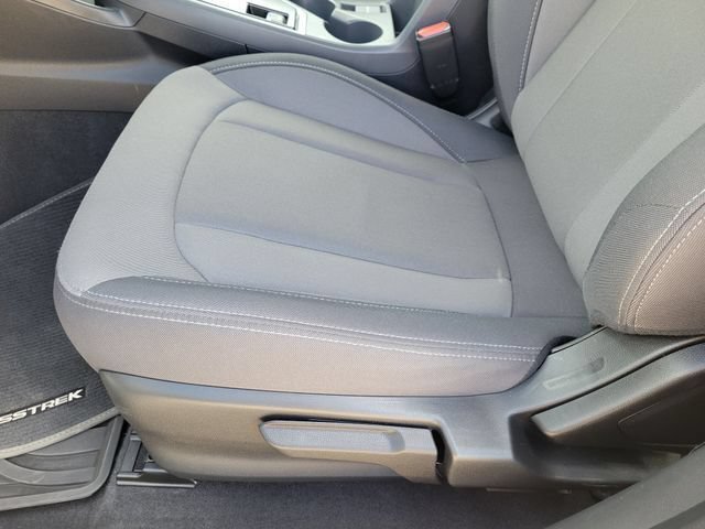 Used 2025 Subaru Crosstrek 2.5i Premium w/ Crosstrek Mirror Package AWD/4WD image 15