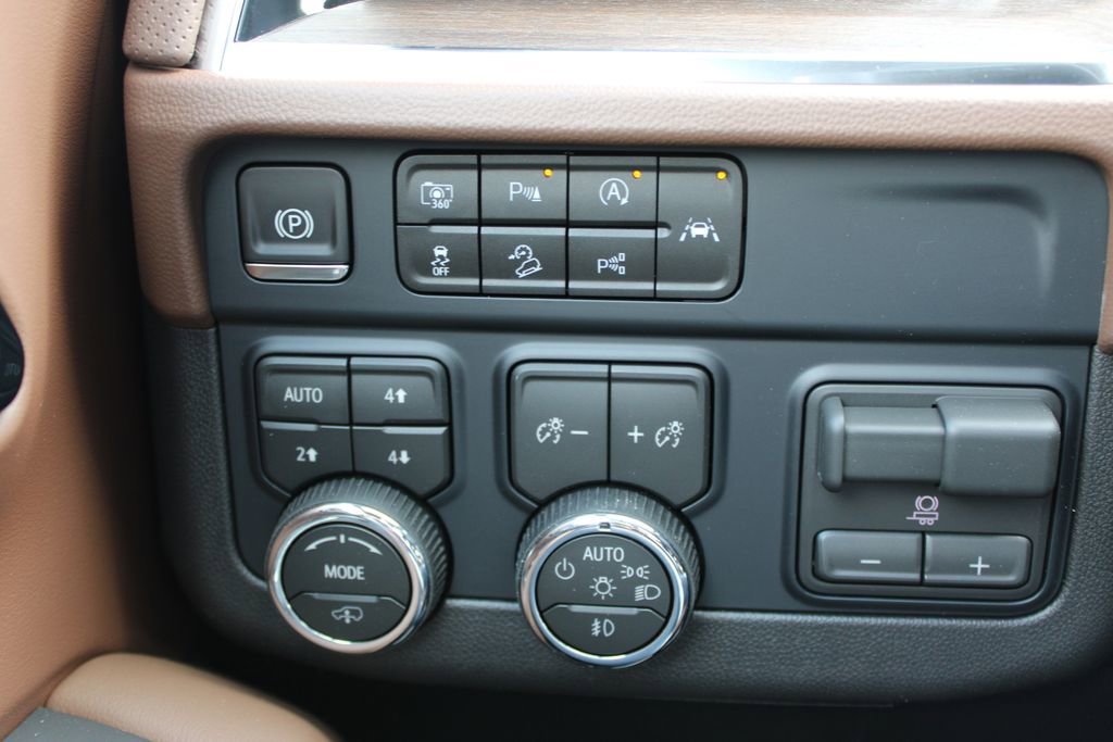 New 2026 Chevrolet Suburban High Country image 48