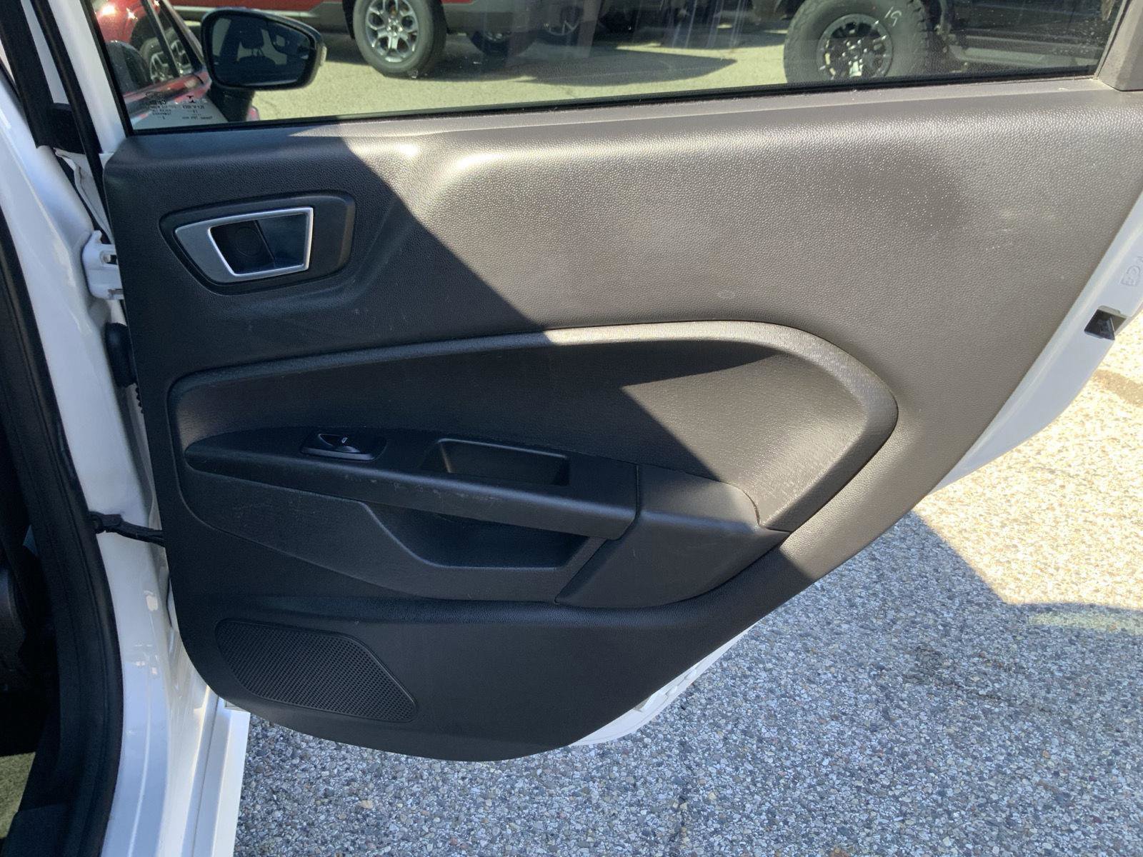 Used 2016 Ford Fiesta ST image 52