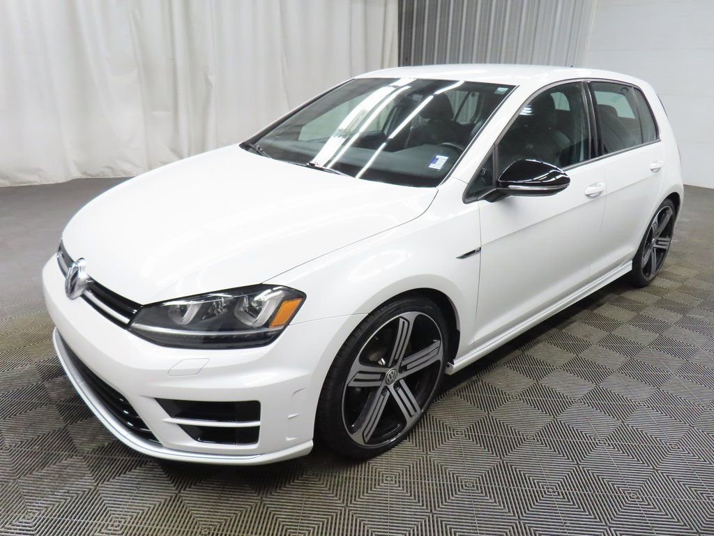 Used 2016 Volkswagen Golf R 4-Door image 5