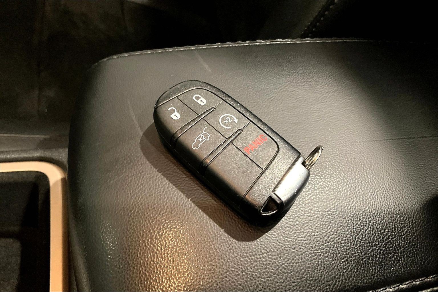 Used 2014 Jeep Grand Cherokee Altitude AWD/4WD image 33