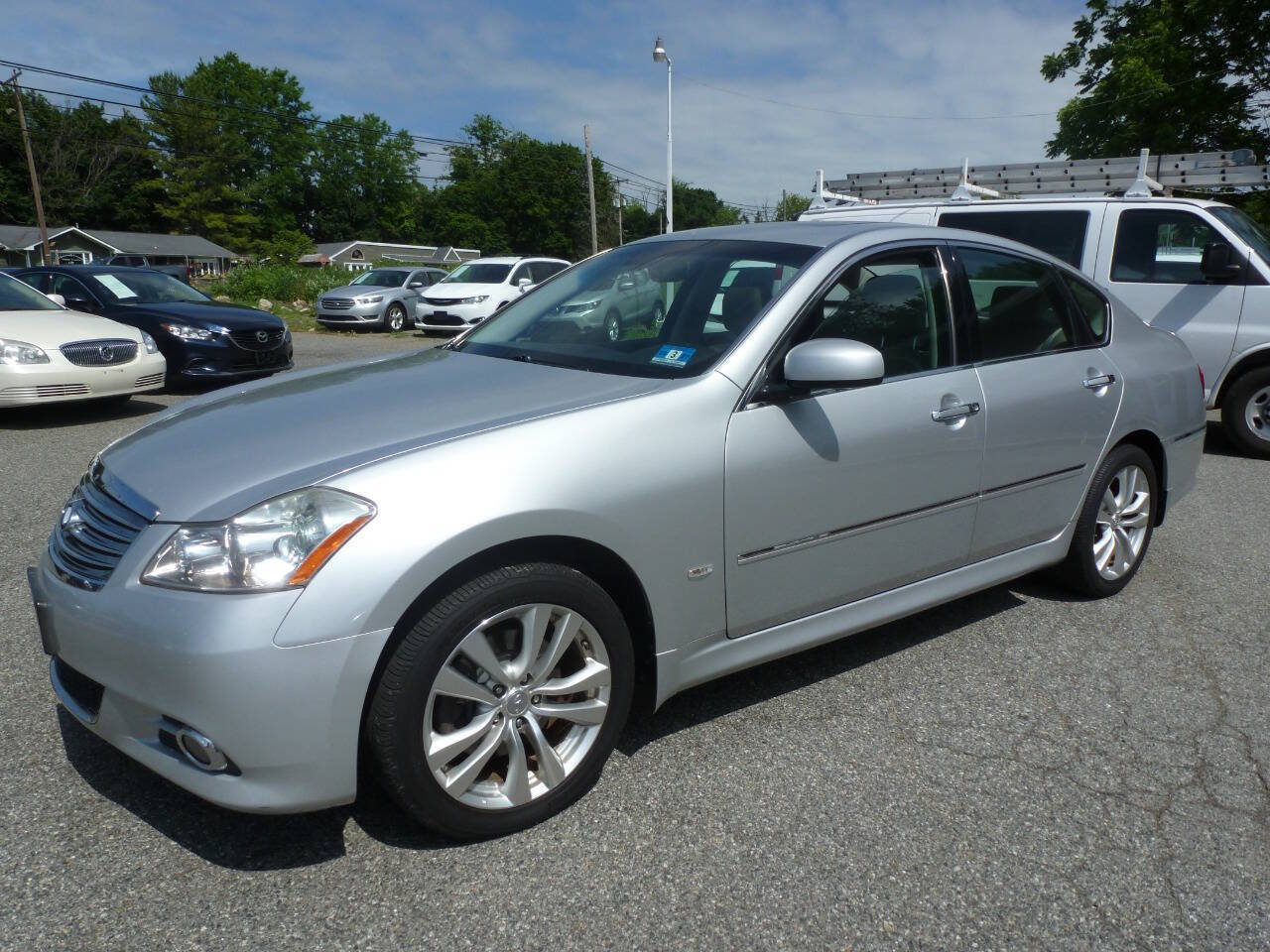 Used 2010 INFINITI M35 x w/ Technology Pkg