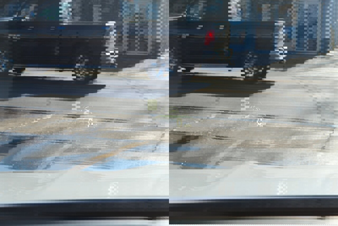 Used 2019 BMW 740i w/ Executive Package image 15