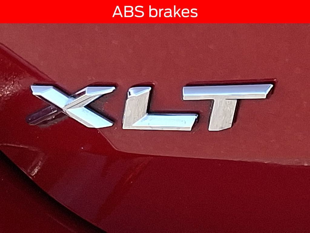 Used 2022 Ford Explorer XLT w/ Class IV Trailer Tow Package image 30