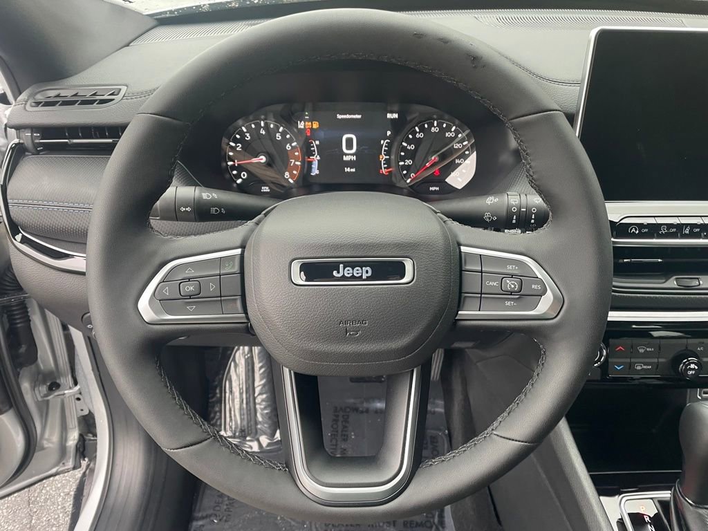 New 2026 Jeep Compass Latitude AWD/4WD image 14
