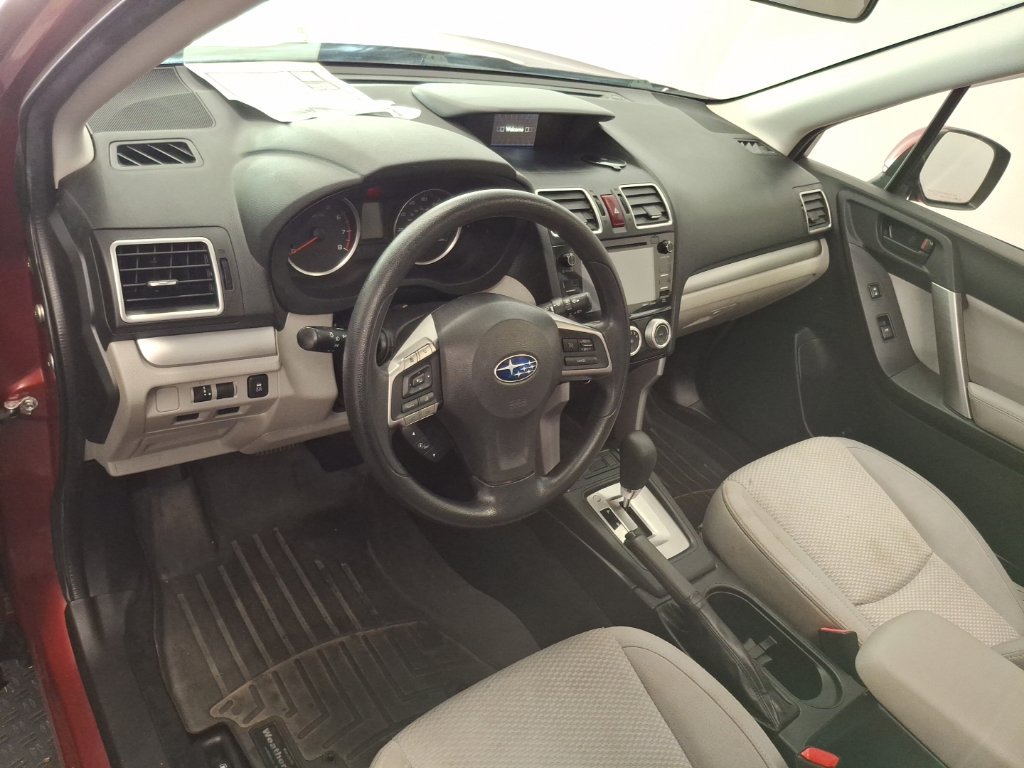 Used 2016 Subaru Forester 2.5i Premium w/ All-Weather Package AWD/4WD image 19