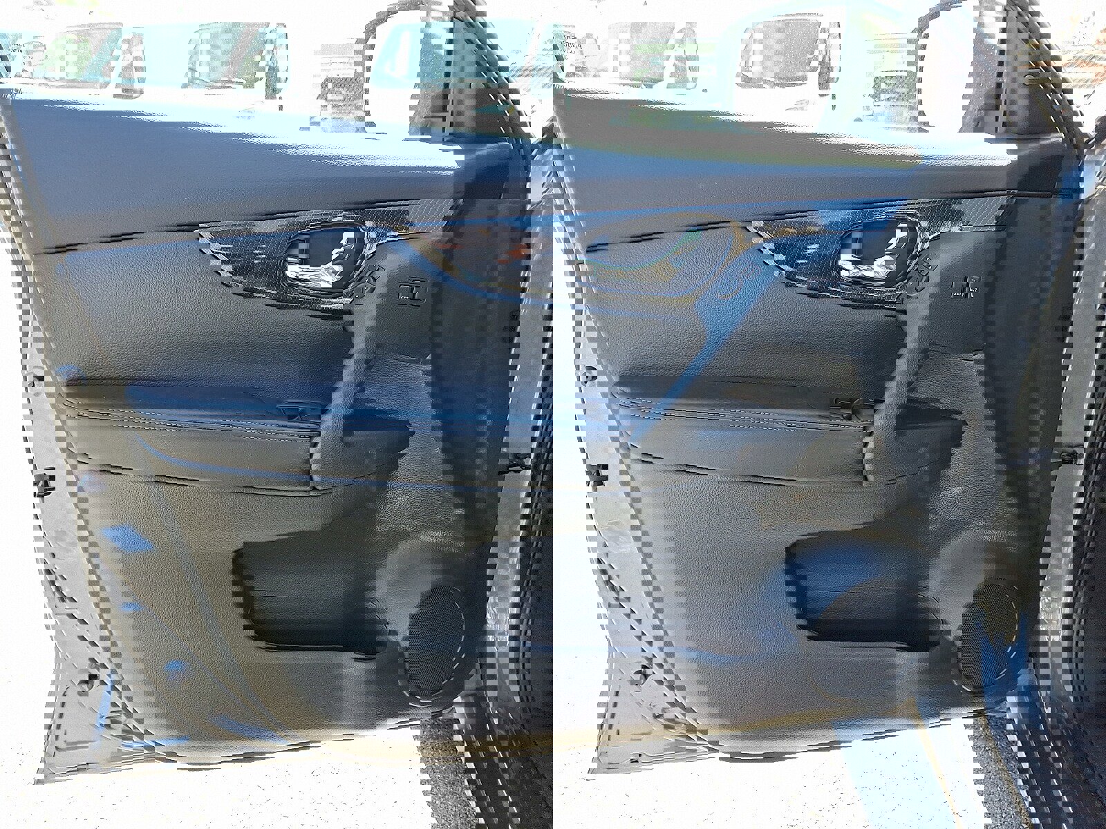 Used 2018 Nissan Rogue SL image 10