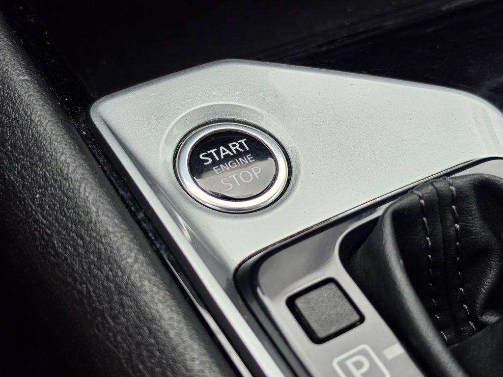 Used 2024 Nissan Altima 2.5 SV FWD image 32