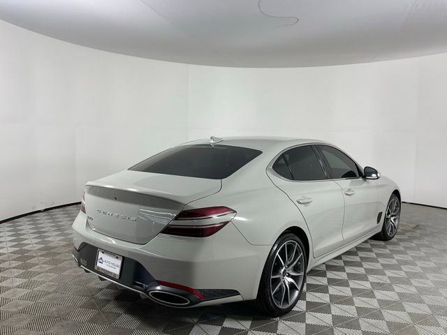 Used 2025 Genesis G70 2.5T image 5