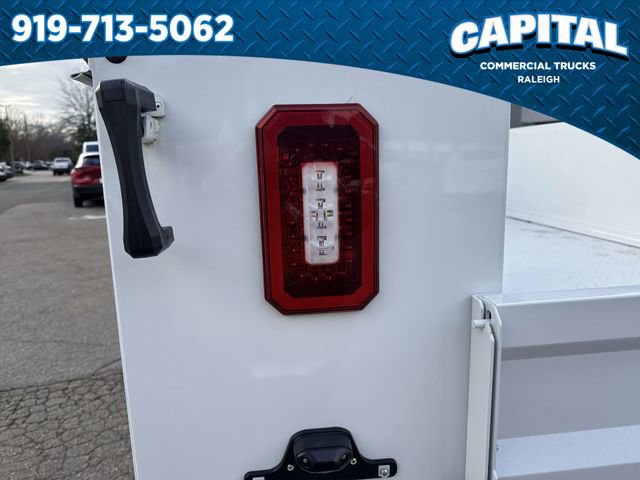 New 2026 Ford F350 XL w/ XL Chrome Package image 15