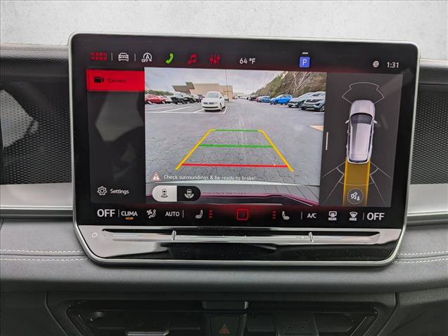 New 2026 Volkswagen Tiguan SE FWD image 18