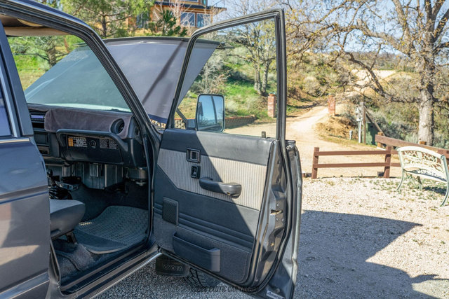 Used 1989 Toyota Land Cruiser image 31