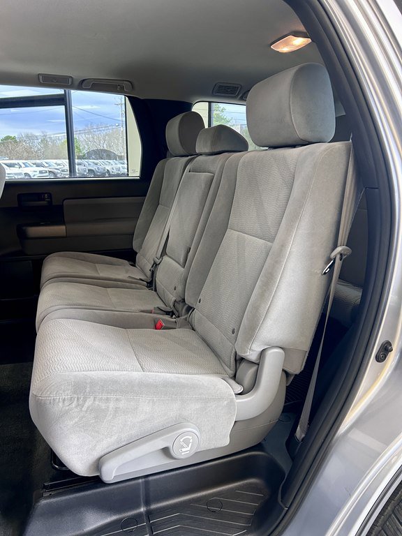 Used 2014 Toyota Sequoia SR5 RWD image 16