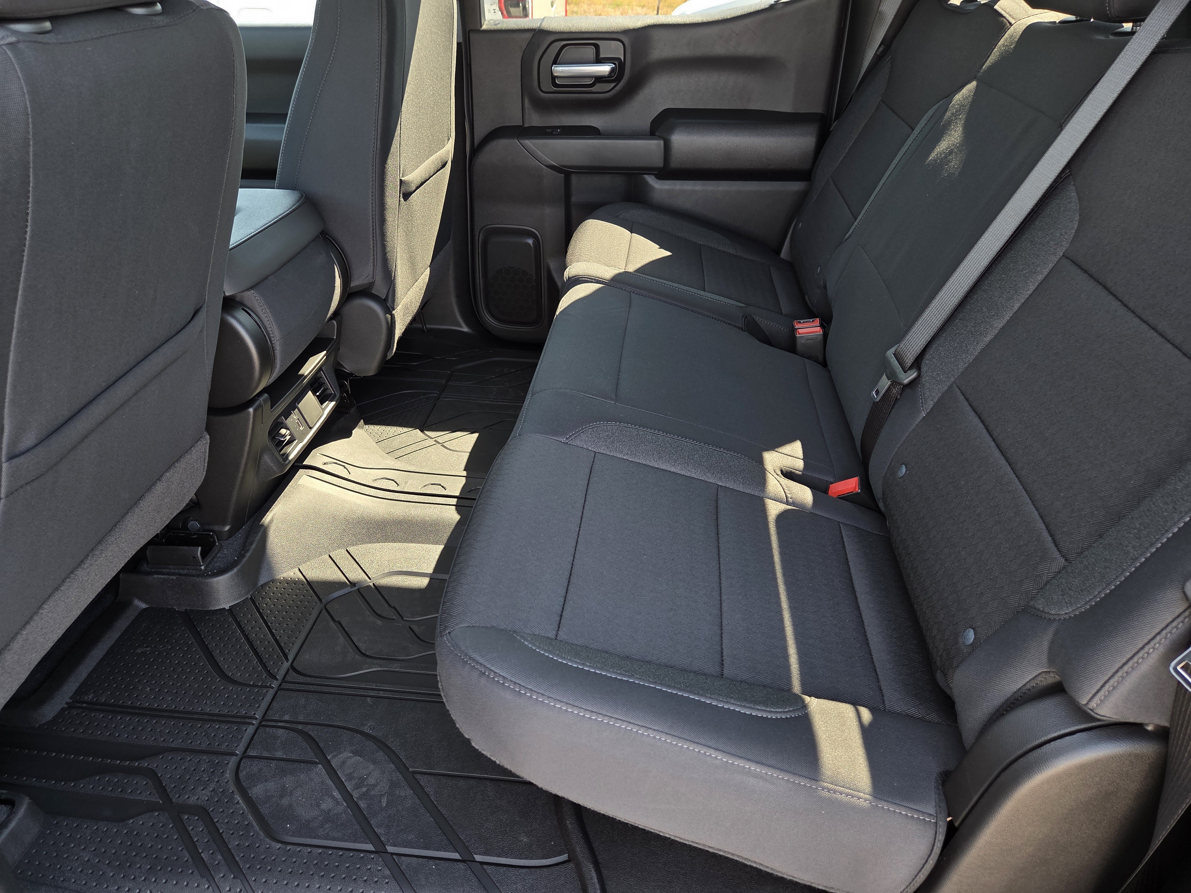 New 2026 Chevrolet Silverado 1500 Custom RWD image 22
