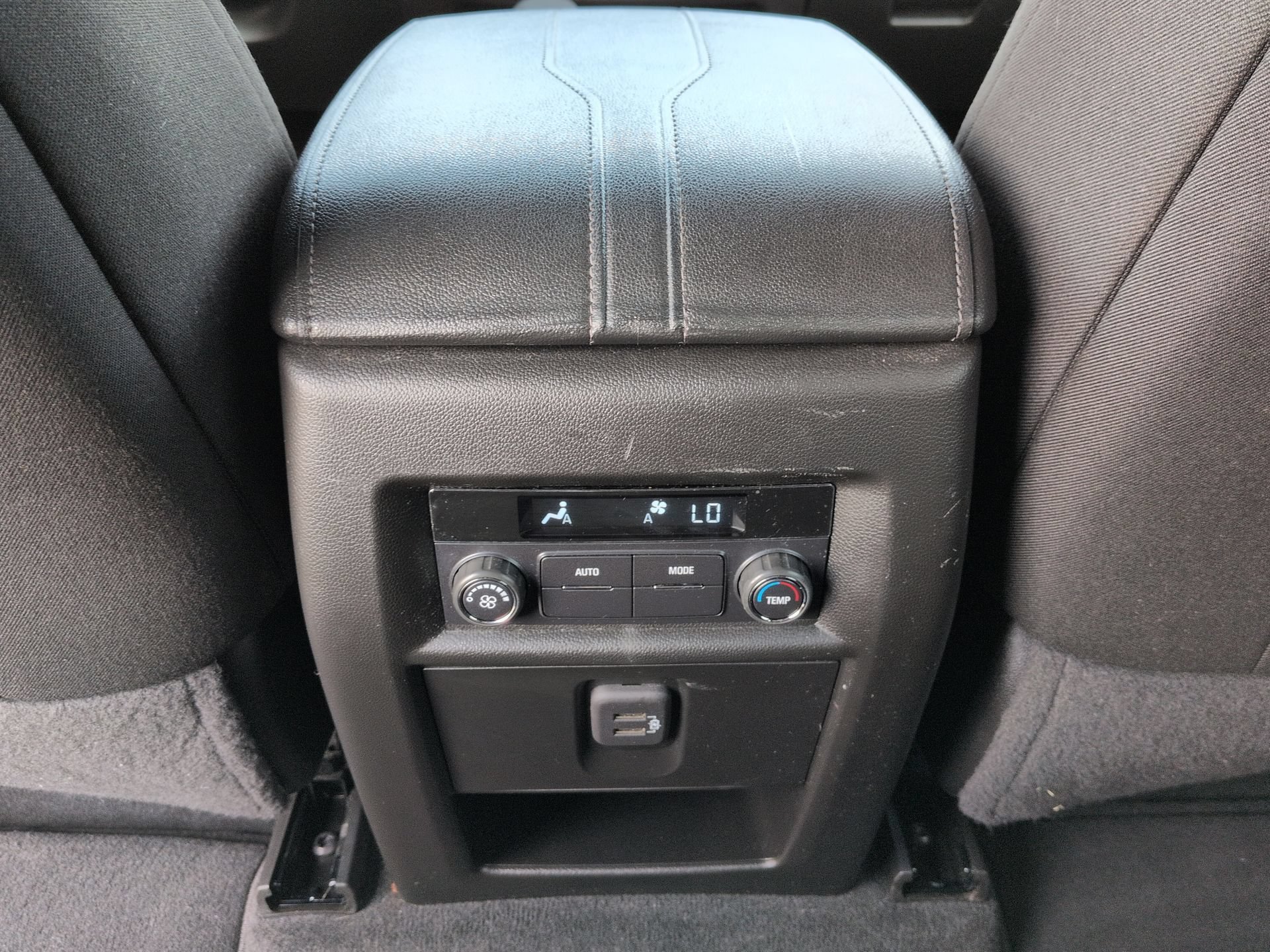 Certified 2023 Chevrolet Traverse LT AWD/4WD image 21
