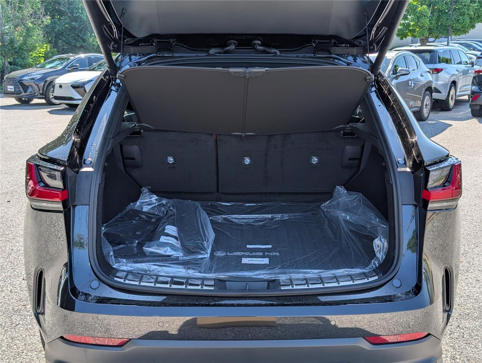 New 2026 Lexus NX 350 AWD w/ Accessory Package (2T) image 9