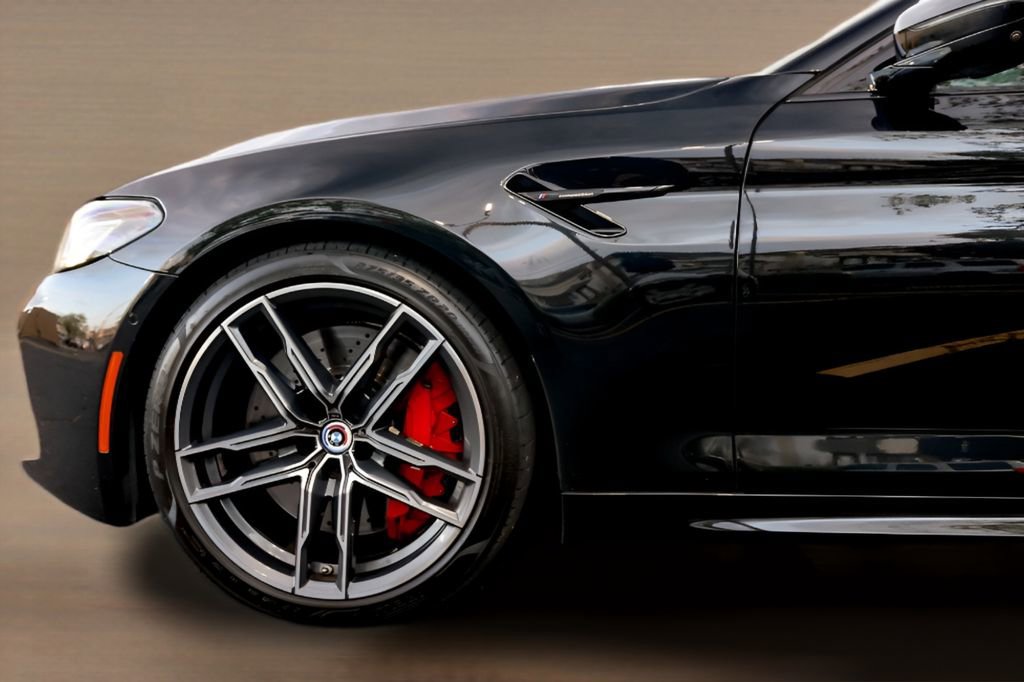 Used 2022 BMW M5 w/ Competition Package AWD/4WD image 5