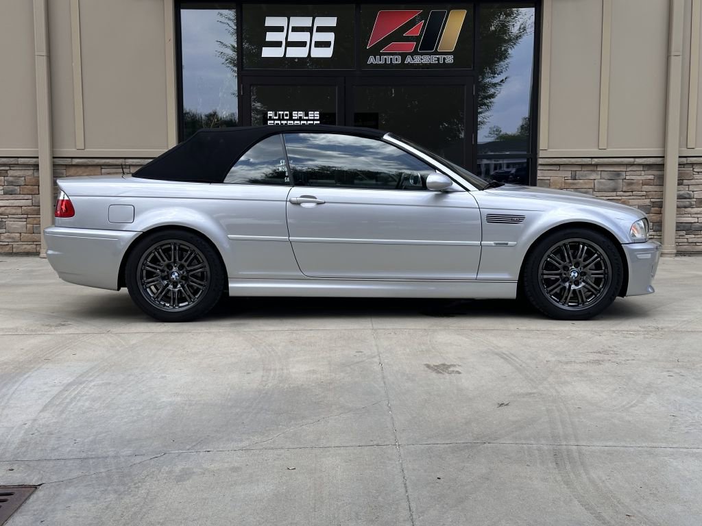 Used 2003 BMW M3 Convertible image 2