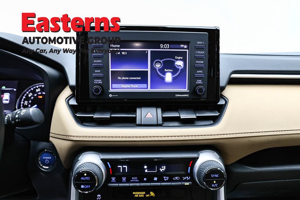 Used 2022 Toyota RAV4 XLE AWD/4WD image 12
