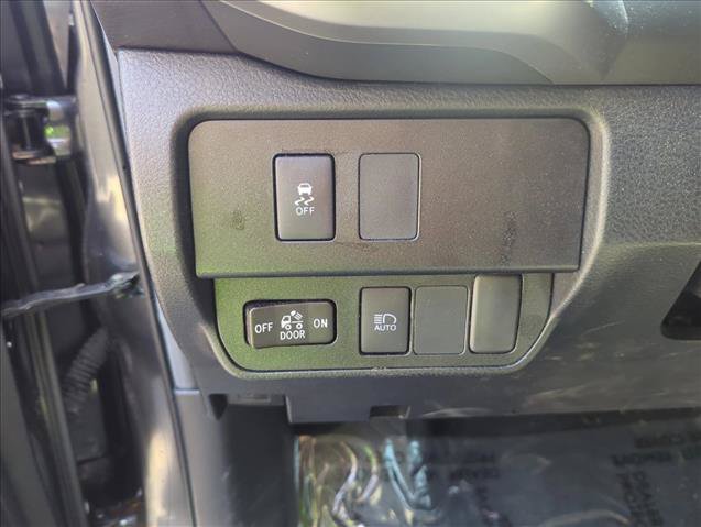 Certified 2022 Toyota Tacoma SR5 RWD image 11