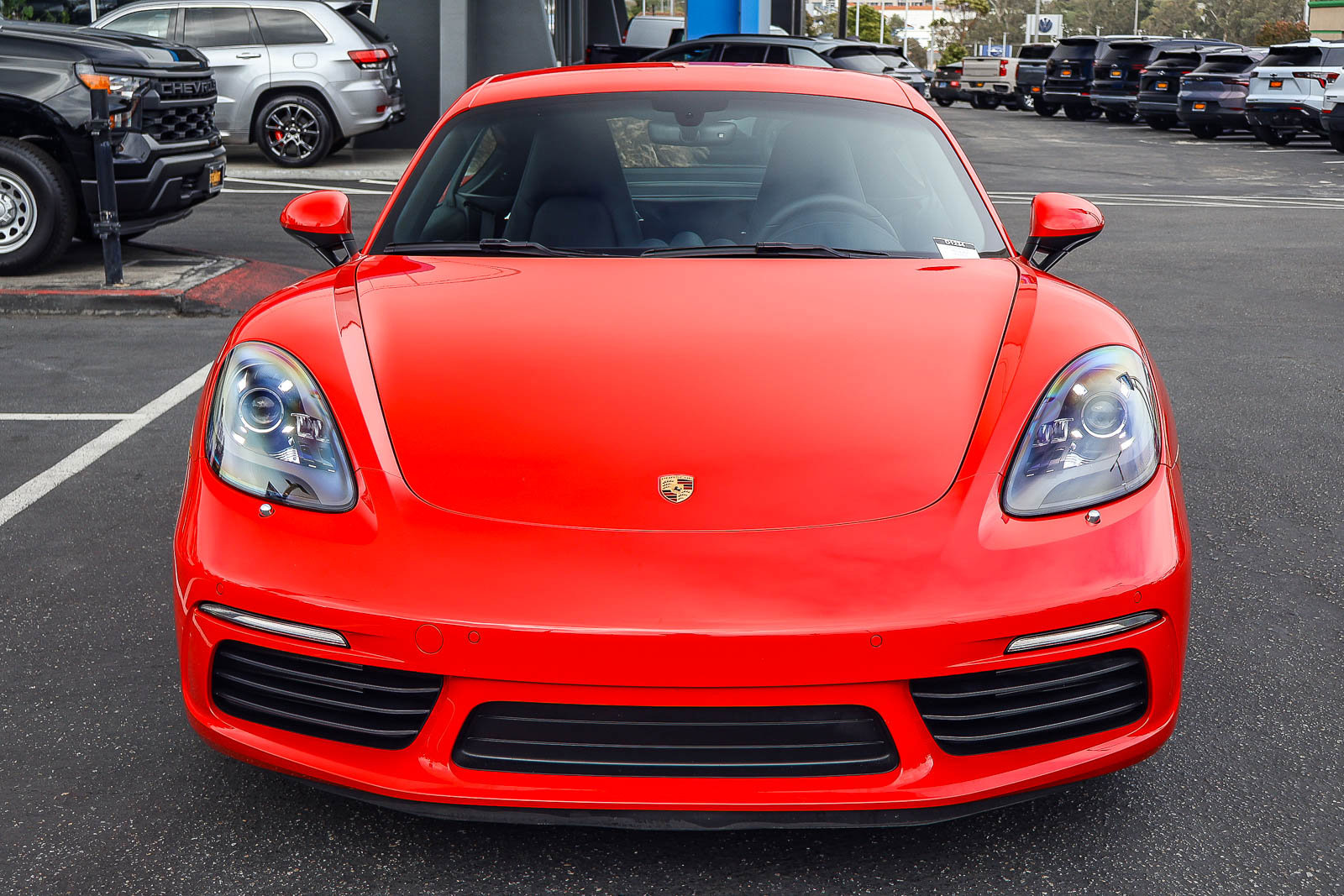 Used 2025 Porsche 718 Cayman RWD image 15