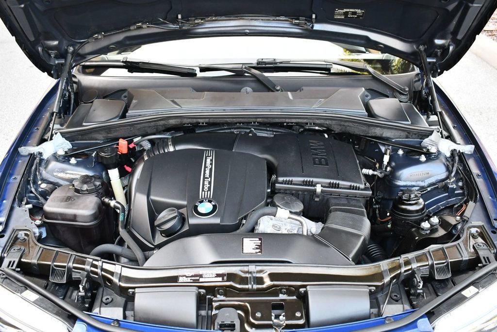 Used 2013 BMW 135i Convertible image 66