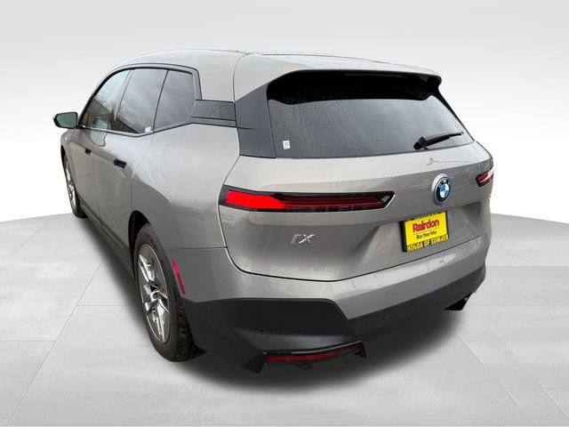 Used 2023 BMW iX xDrive50 w/ Ultimate Package 2 image 8
