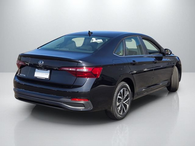 Used 2024 Volkswagen Jetta S FWD image 4