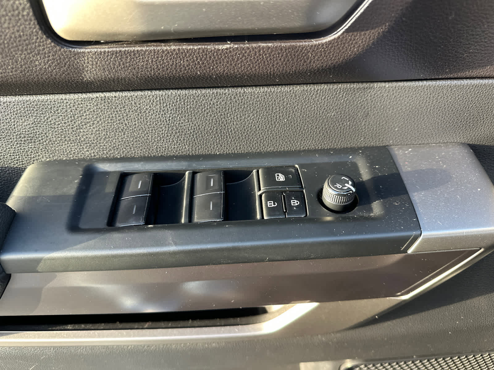 Used 2023 Toyota Tundra SR5 image 29