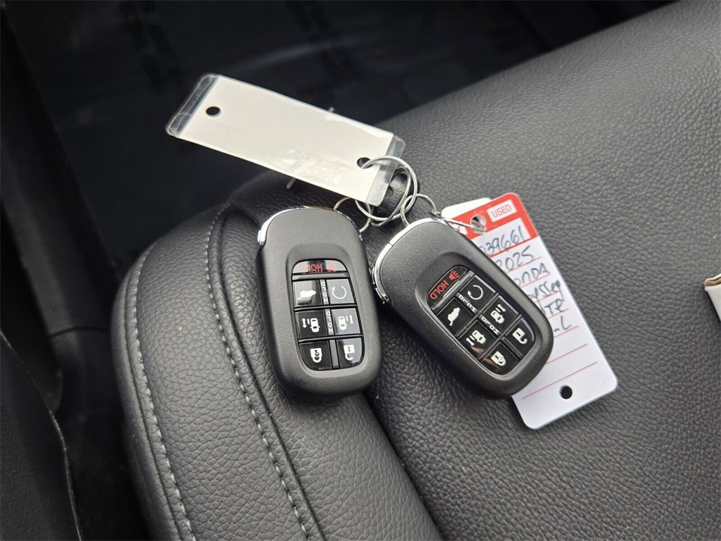 Certified 2025 Honda Odyssey EX-L image 20