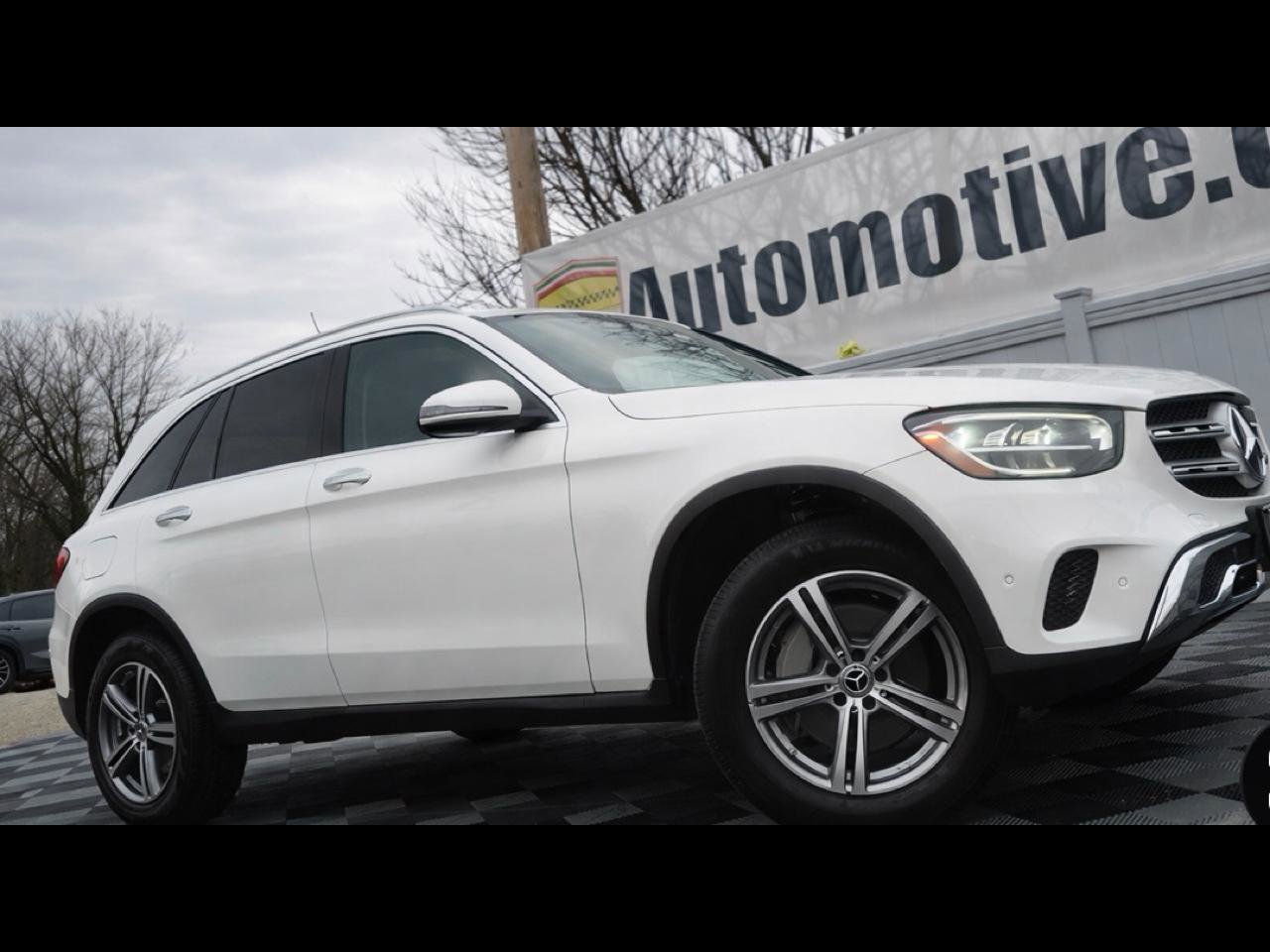 Used 2022 Mercedes-Benz GLC 300 4MATIC w/ Premium Package Lite
