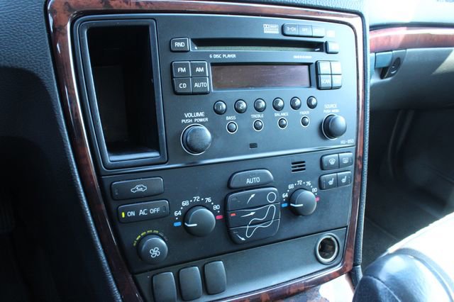 Used 2006 Volvo XC70 AWD/4WD image 18