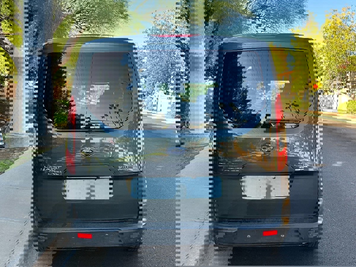 Used 2019 Ford Transit Connect XL image 6