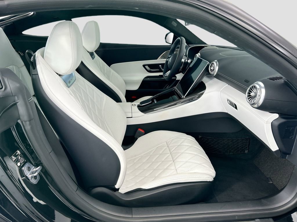 Used 2025 Mercedes-Benz AMG GT 63 image 19