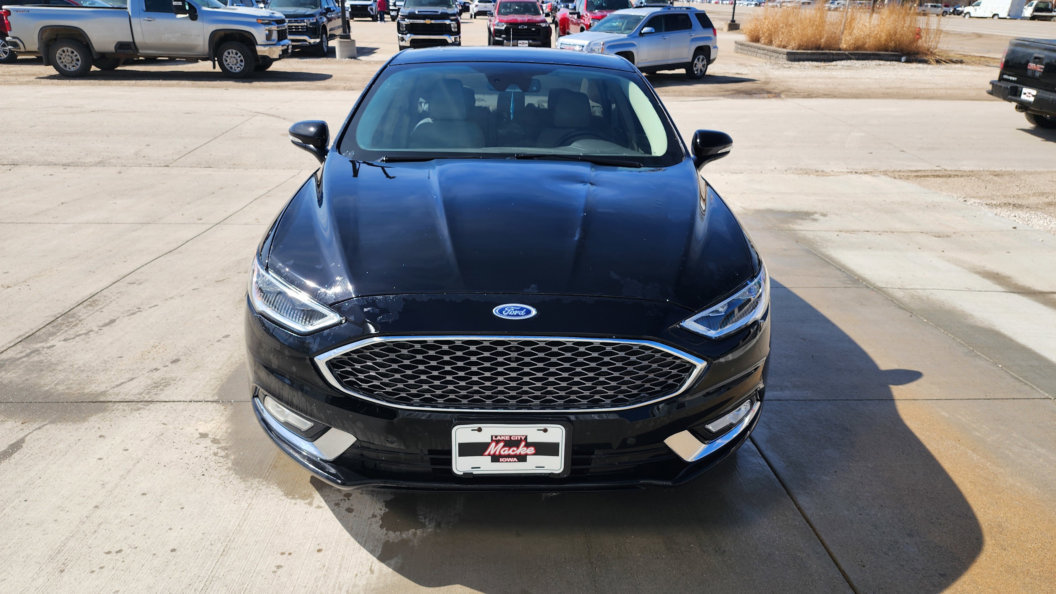 Used 2018 Ford Fusion Platinum image 2