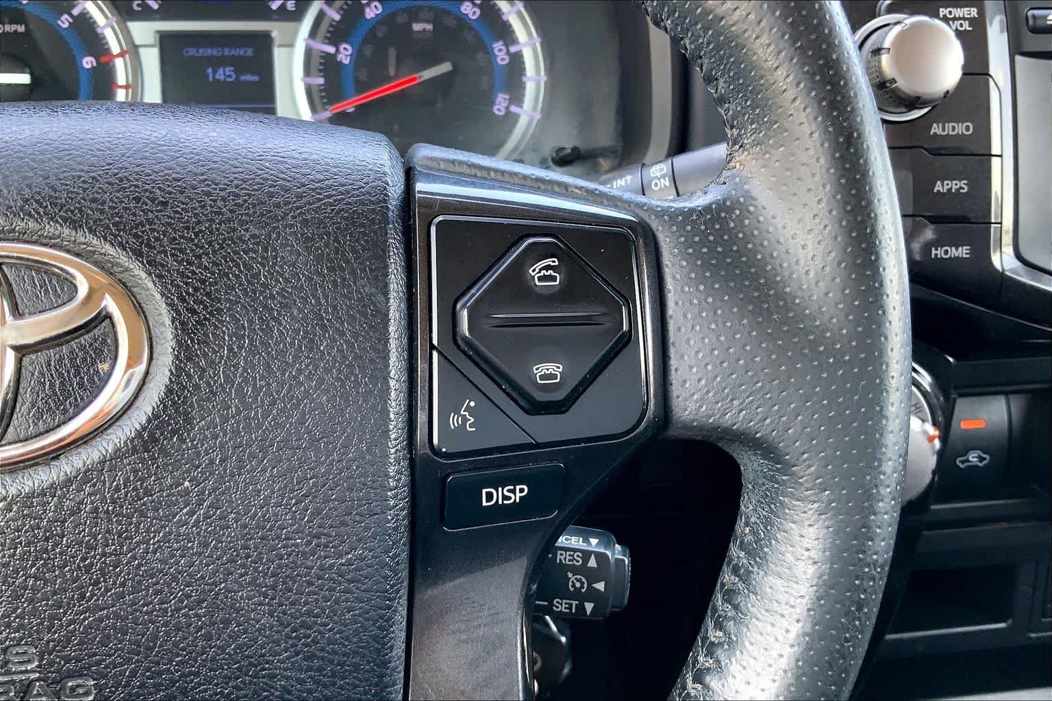 Used 2018 Toyota 4Runner TRD Off-Road Premium AWD/4WD image 25