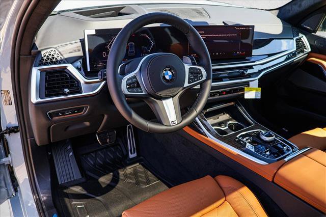 New 2027 BMW X7 xDrive40i w/ Executive Package AWD/4WD image 10
