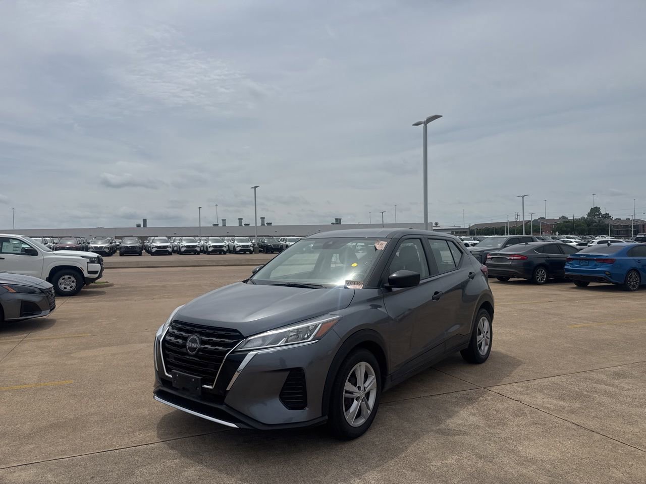 Certified 2024 Nissan Kicks S FWD image 7